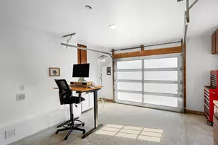 11825 NE Morris St, Portland, OR 97220 - Photo 36