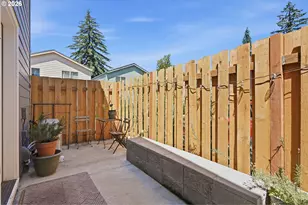 6046 SE 136th Ave, Portland, OR 97236 - Photo 16