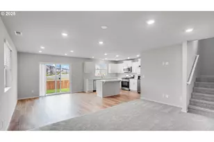 2219 Sawtelle Dr, Woodburn, OR 97071 - Photo 4