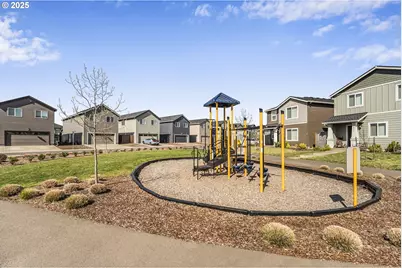 2219 Sawtelle Dr, Woodburn, OR 97071 - Photo 38