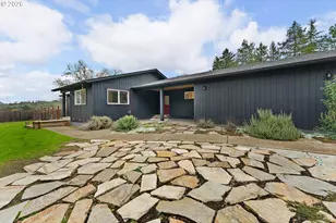 8148 Melqua Rd, Umpqua, OR 97486 - Photo 10