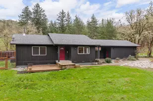 8148 Melqua Rd, Umpqua, OR 97486 - Photo 8
