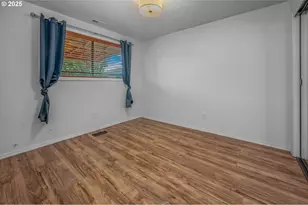 4524 NE 76th Ave, Portland, OR 97218 - Photo 20