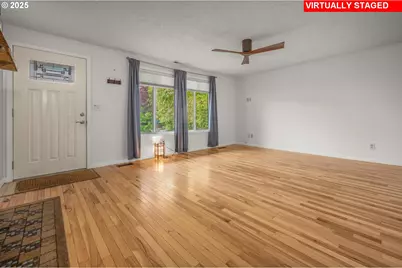 4524 NE 76th Ave, Portland, OR 97218 - Photo 8