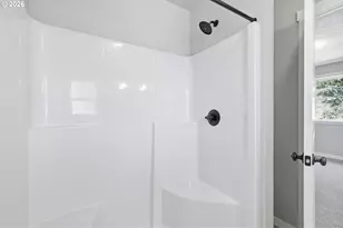 3163 NE 117th Ave, Portland, OR 97220 - Photo 26