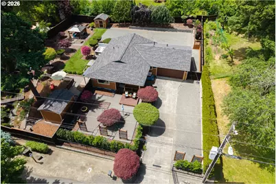 3985 SW 102nd Ave, Beaverton, OR 97005 - Photo 1