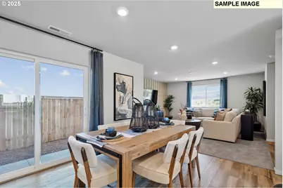 728 Merriott Lane, Woodburn, OR 97071 - Photo 10