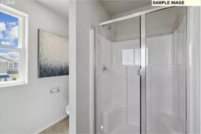 728 Merriott Lane, Woodburn, OR 97071 - Photo 22