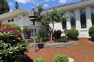 420 Riverview Blvd, Springfield, OR 97477 - Photo 26