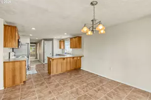 1057 Mount View Ln., Molalla, OR 97038 - Photo 12