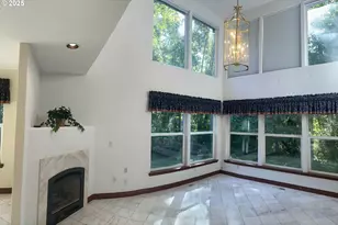 534 NE South Shore Rd, Portland, OR 97211 - Photo 8