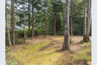 705 NW Highland Cir, Waldport, OR 97394 - Photo 44
