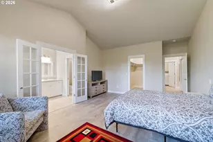 705 NW Highland Cir, Waldport, OR 97394 - Photo 22