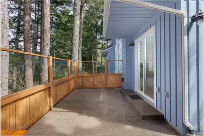 705 NW Highland Cir, Waldport, OR 97394 - Photo 38