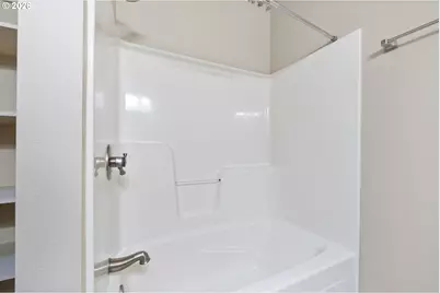 705 NW Highland Cir, Waldport, OR 97394 - Photo 32