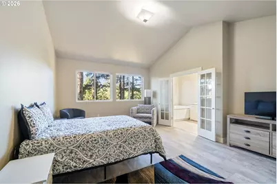 705 NW Highland Cir, Waldport, OR 97394 - Photo 20