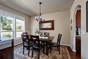 9190 SW W Haven Dr, Portland, OR 97225 - Photo 8