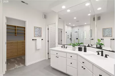 8601 NW Hazeltine St, Portland, OR 97229 - Photo 14