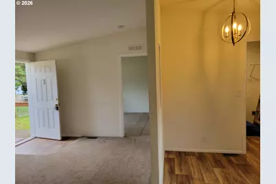 303 13th St SW, Bandon, OR 97411 - Photo 16