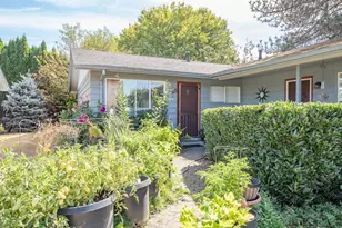 1540 SE Bush C and D St, Hillsboro, OR 97123 - Photo 4