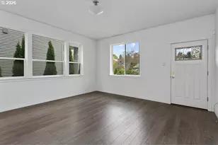 427 SE 154th Ave, Portland, OR 97233 - Photo 6