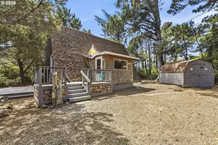 5980 El Mar Ave, Lincoln City, OR 97367 - Photo 2