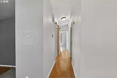 1691 SE Cedar Creek Pl, Gresham, OR 97080 - Photo 14