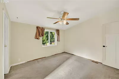 1691 SE Cedar Creek Pl, Gresham, OR 97080 - Photo 16