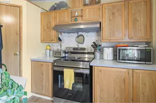 2333 N Terry St, Eugene, OR 97402 - Photo 12