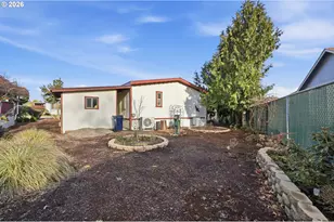 1199 N Terry St, Eugene, OR 97402 - Photo 34