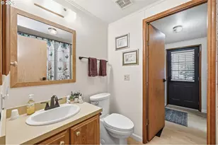 1199 N Terry St, Eugene, OR 97402 - Photo 24