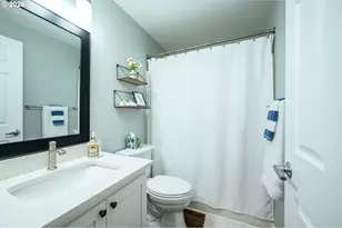 710 N Elliott Rd, Newberg, OR 97132 - Photo 32