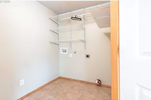 572 Royal Tern Ave, Halsey, OR 97348 - Photo 16