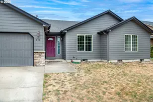572 Royal Tern Ave, Halsey, OR 97348 - Photo 4