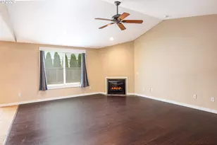 572 Royal Tern Ave, Halsey, OR 97348 - Photo 8