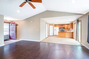 572 Royal Tern Ave, Halsey, OR 97348 - Photo 6