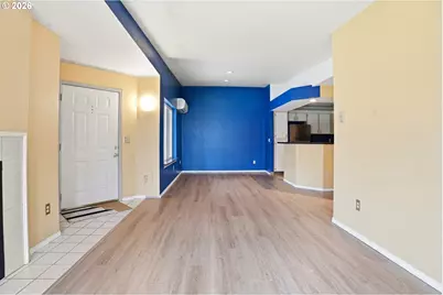 5059 Foothills Dr #E, Lake Oswego, OR 97034 - Photo 6