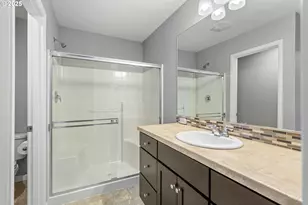 12130 SW Pond Ln, Tigard, OR 97224 - Photo 22