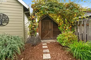 1989 Nickerson Ave, Vernonia, OR 97064 - Photo 38