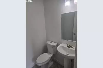 3461 Concord St, Eugene, OR 97402 - Photo 8