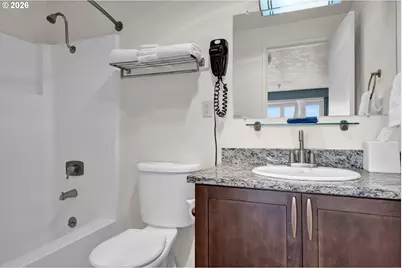 88416 1st Ave #110/112, Florence, OR 97439 - Photo 8