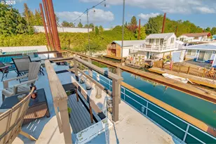 1849 N Jantzen Ave, Portland, OR 97217 - Photo 36