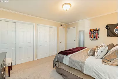 1849 N Jantzen Ave, Portland, OR 97217 - Photo 12