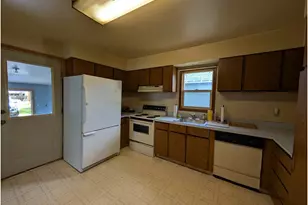 1516 Monroe Ave, La Grande, OR 97850 - Photo 6