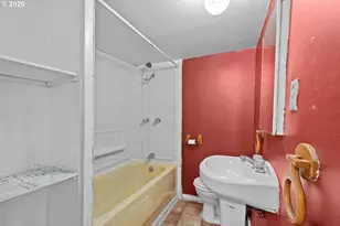 535 NE Knott St, Portland, OR 97212 - Photo 38