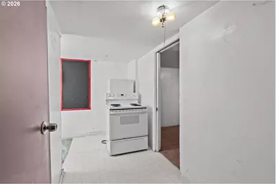 535 NE Knott St, Portland, OR 97212 - Photo 36