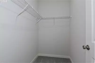 1136 Parkside Ave, Woodburn, OR 97071 - Photo 12