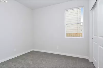 1136 Parkside Ave, Woodburn, OR 97071 - Photo 12