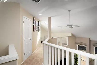 8654 NE Rockspring St, Hillsboro, OR 97006 - Photo 22