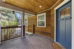 696 N Hemlock St, Cannon Beach, OR 97110 - Photo 4